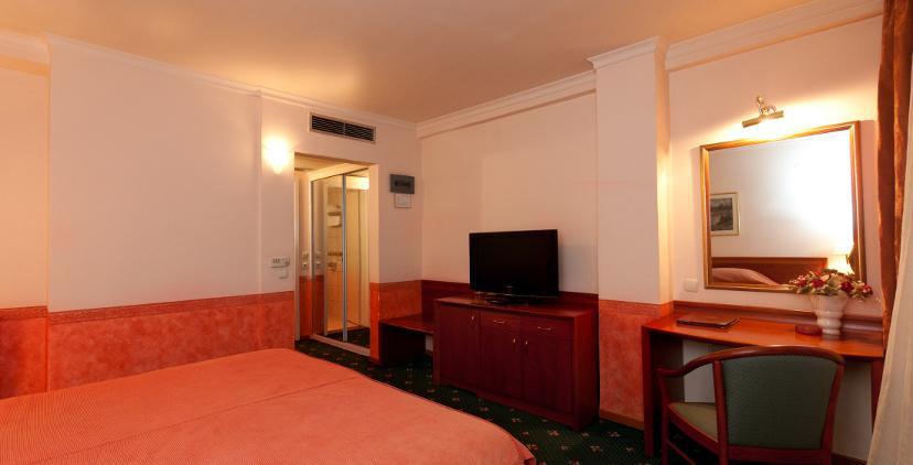 Hotel Glam Skopje Exteriér fotografie